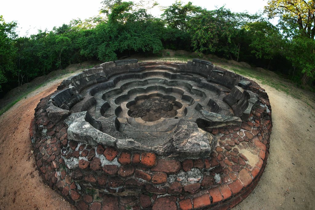 Polonnaruwa Anc City Sri Lanka Miracle  Planets
