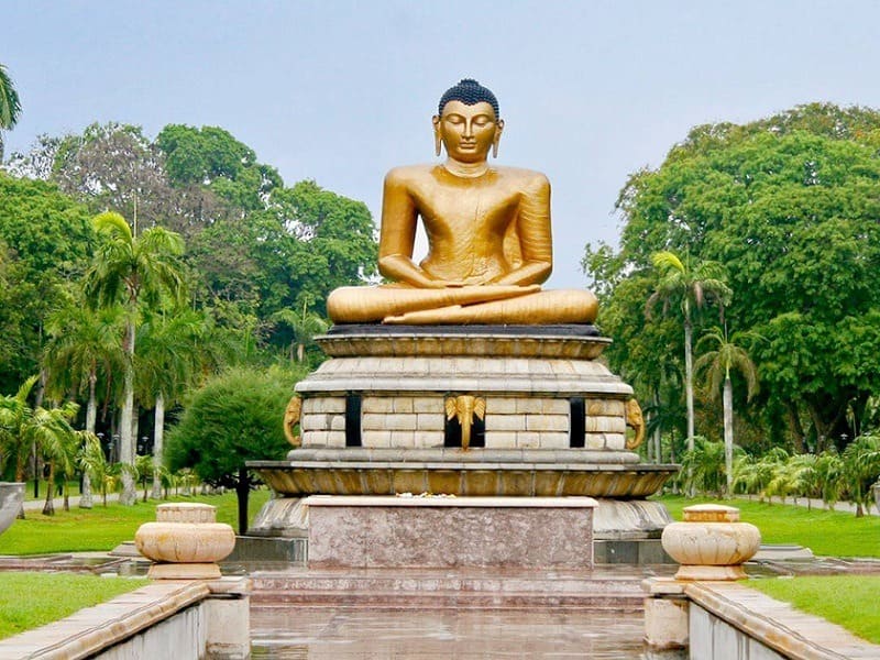 Viharamahadevi park Sri lanka Miracle Planets