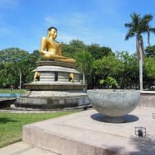 Viharamahadevi park Sri lanka Miracle Planets